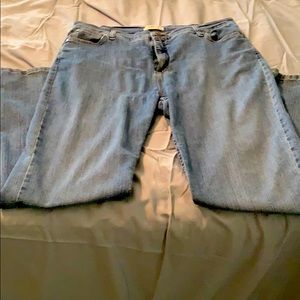 Women’s jeans